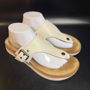 Clarks Unstructured Ivory Leather Thong Sandals Buckle Adjustable Size 10.5